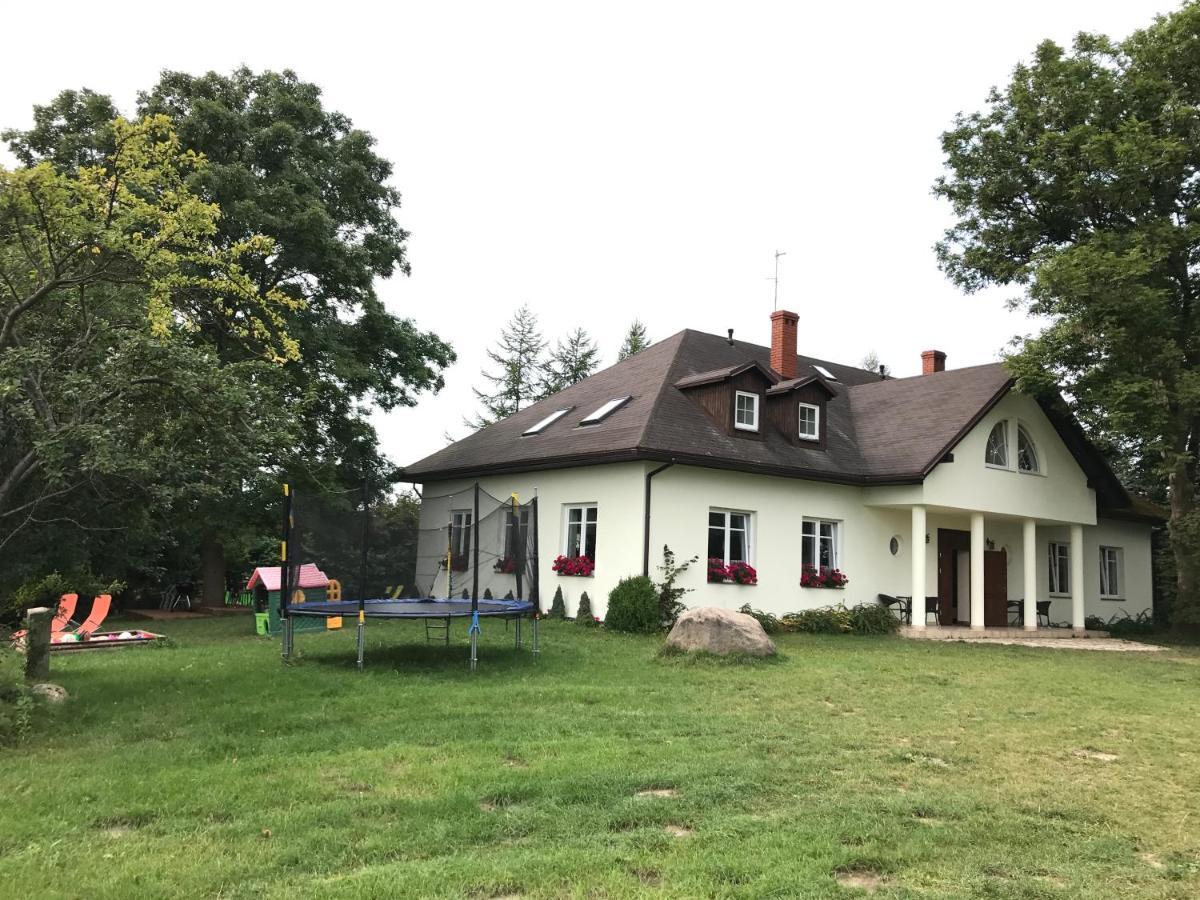Dworek Dębina Debina  Zewnętrze zdjęcie